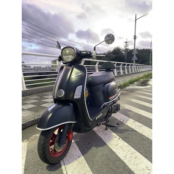 2015年 pgo  j bubu  115cc 雙碟 精裝版 高雄 岡山 二手 中古機車 可協辦低利分期