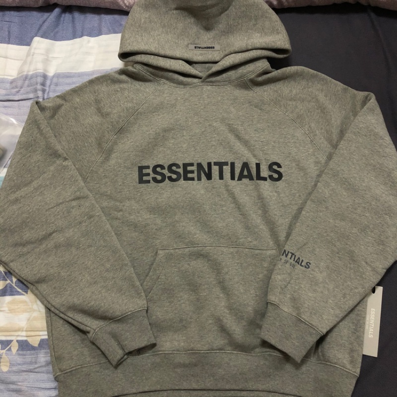 Fear of god essentials fog 帽衫 帽T 燕麥棕 深灰 Size : M