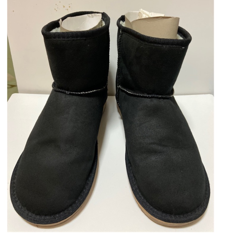 Muji無印良品黑色半筒雪靴，尺寸：L號，約24.5～25公分，有附鞋底照，有鞋盒