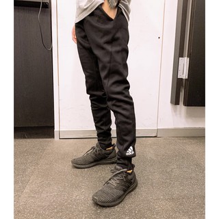 豬豬老闆】ADIDAS VRCT 縮口休閒運動慢跑長褲男款黑EB5248 深藍DX7956 灰EA0387 | 蝦皮購物