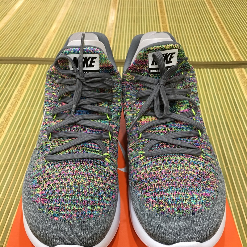 NIKE LUNAREPIC LOW FLYKNIT 2灰彩色(863779 003) US9.5男慢跑鞋