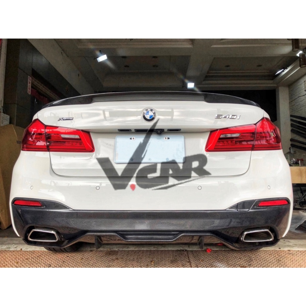 【V.Car】BMW G30 G31 MP款 碳纖維後下巴 兩件式