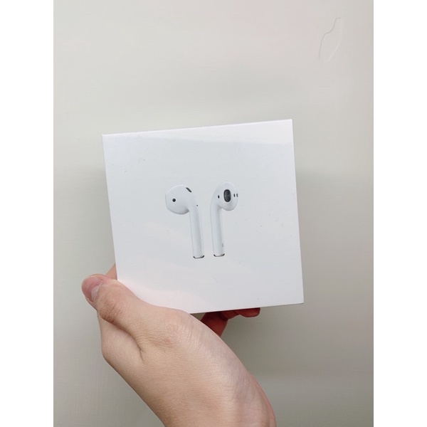 airpods 2代搭配充電盒 全新未拆封 有序號