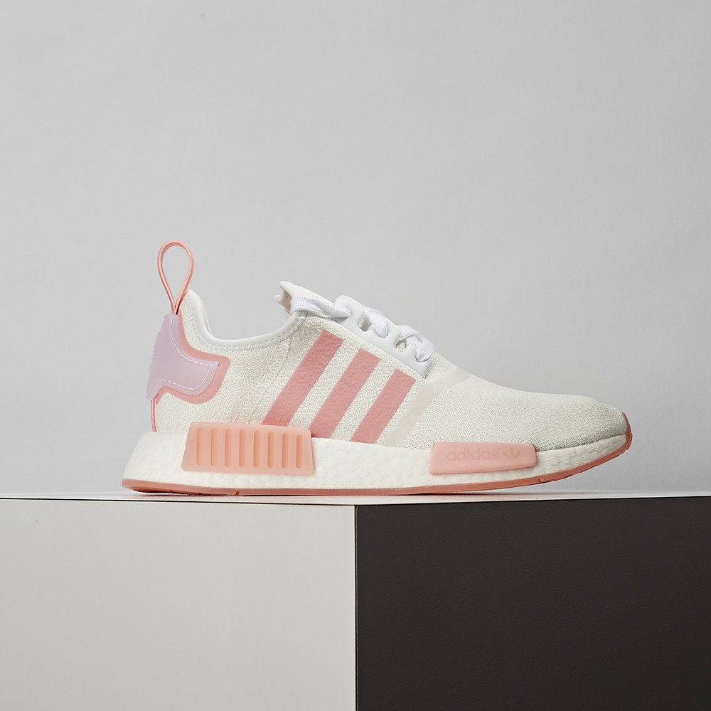 Adidas NMD_R1 W 女鞋 白粉 襪套 舒適 緩震 經典 休閒鞋  FV8730