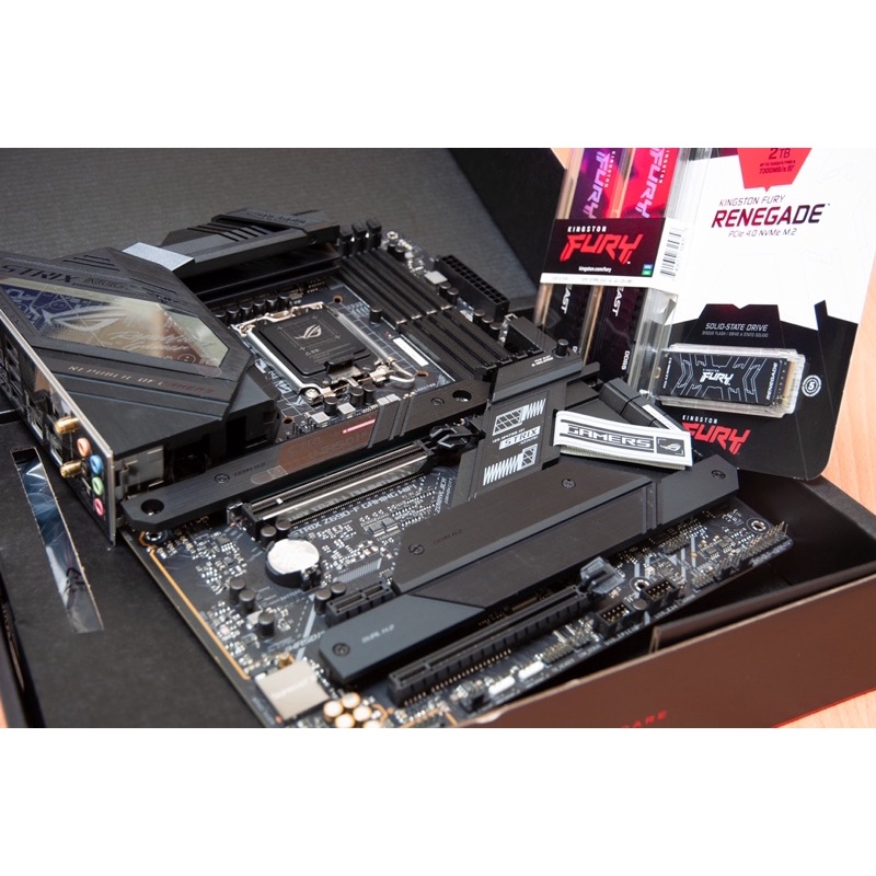 【用了兩天】ROG STRIX Z690-F GAMING WiFi 電競主機板 非:礦渣 Z690-E 12900K