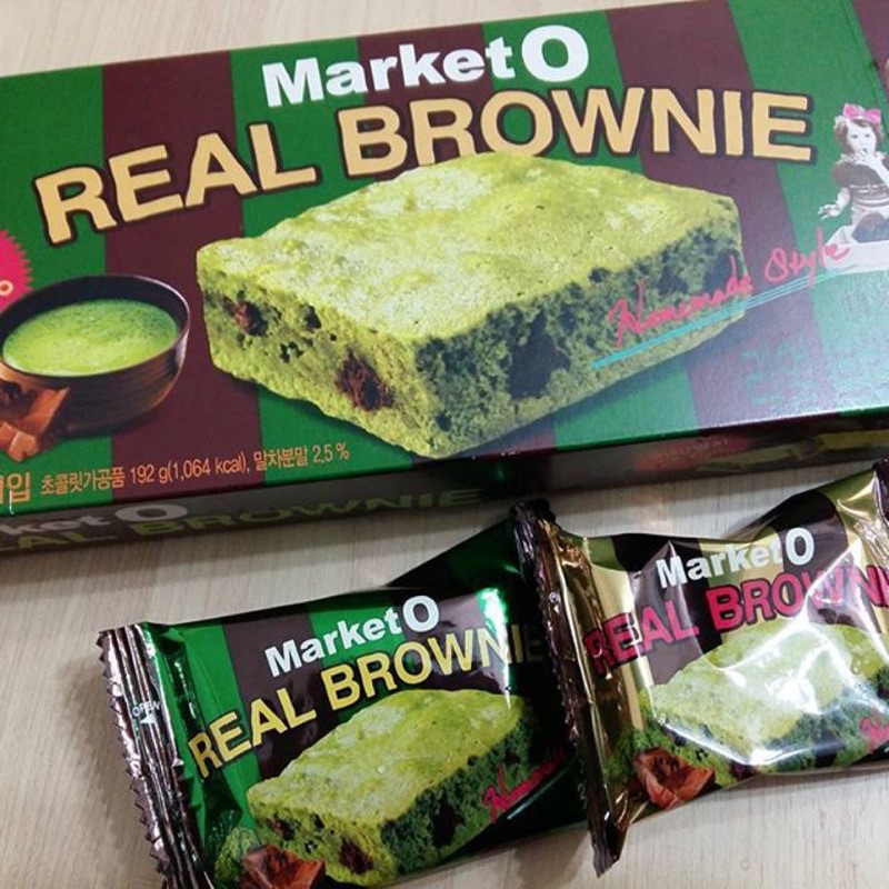 ❤️超級暢銷❤️現貨 韓國樂天 Market o 綠茶布朗尼 跟巧克力一樣好吃 8入/盒