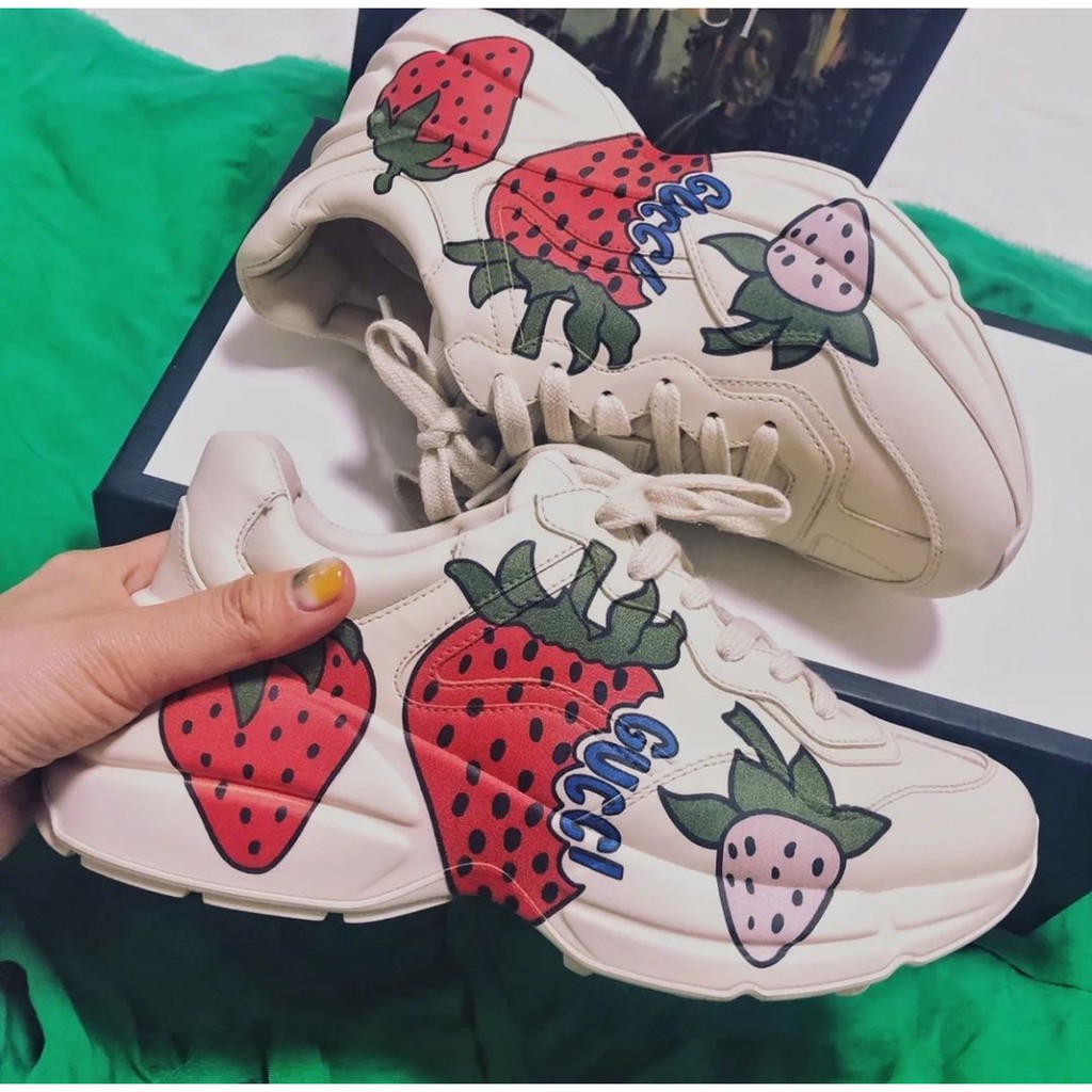 gucci rhyton strawberry