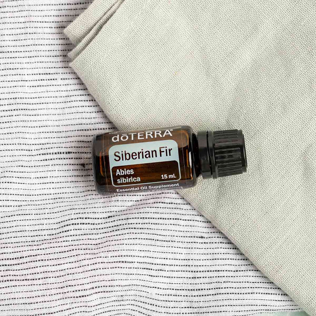 西伯利亞冷杉精油 15ml doTERRA 西伯利亞冷杉精油具有獨特的清新及木本氣味。良好的舒緩及平靜功效。