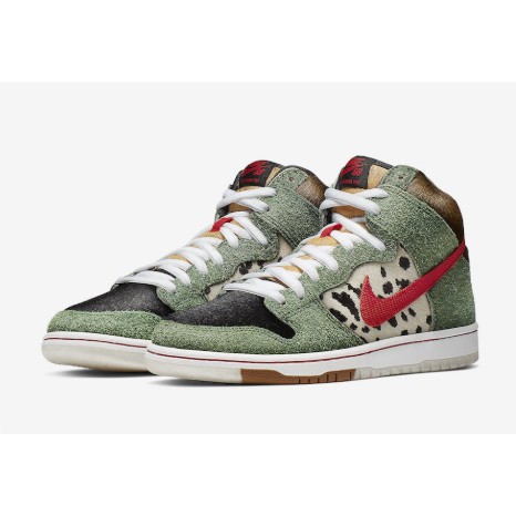 dog walker sb nike