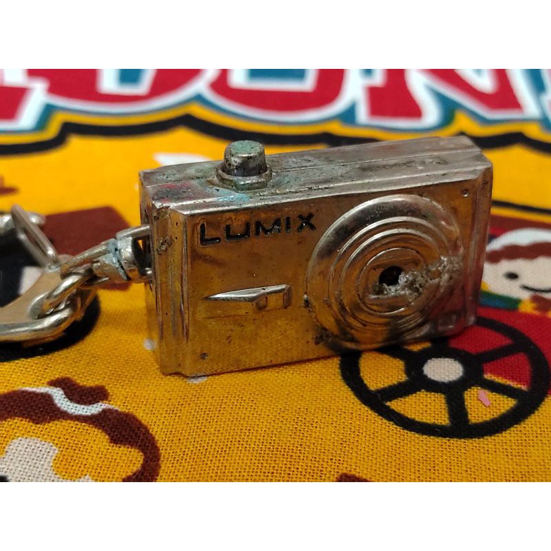 479 早期金屬製數位相機鑰匙圈一個