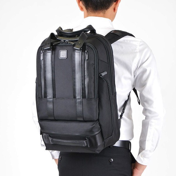 victorinox bellevue 17