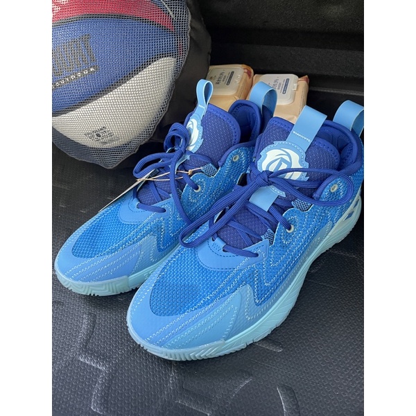 adidas 籃球鞋 US9.5 品名：D rose son of chi 2.0 羅斯 nba 正品 官網購入