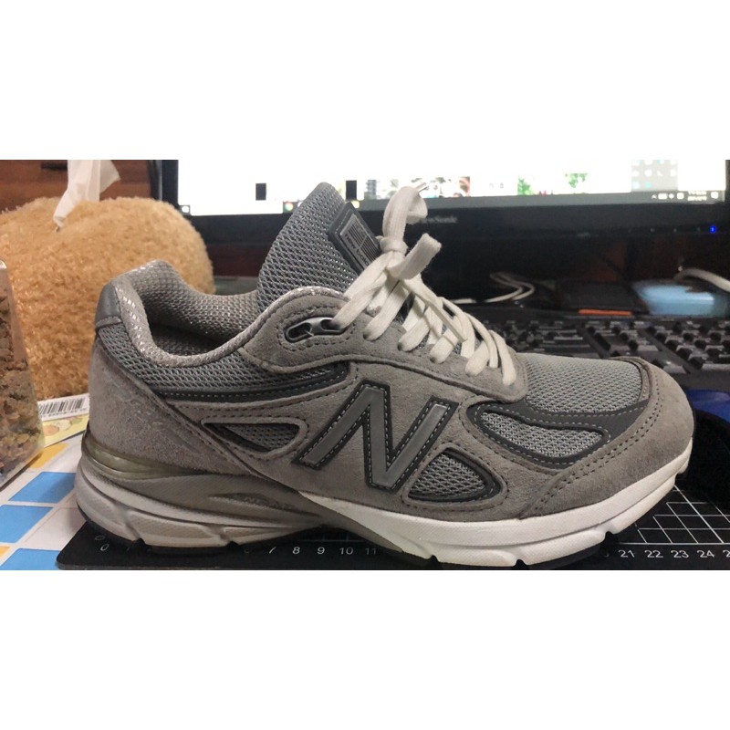 👉不議價👈代購購入🔸9.5成新🤙New balance 990v4 24cm
