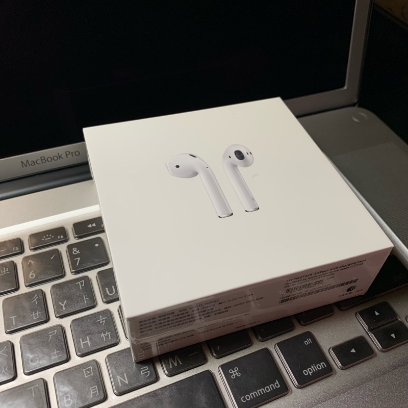 Apple Airpod 2代 有線充電盒 台灣購入