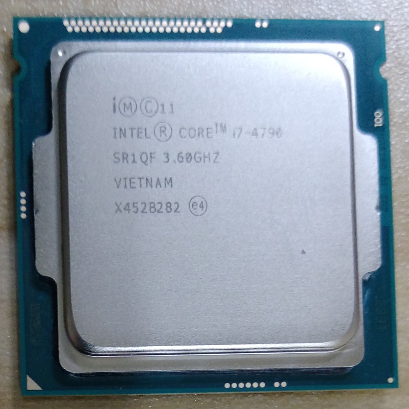 Intel core 四代 i7-4770 4790 CPU (1150 腳位) 附風扇