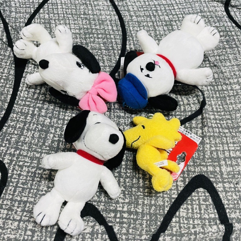 Snoopy Peanuts Olaf 飛比價格 22年1月ptt與dcard推薦網拍商品