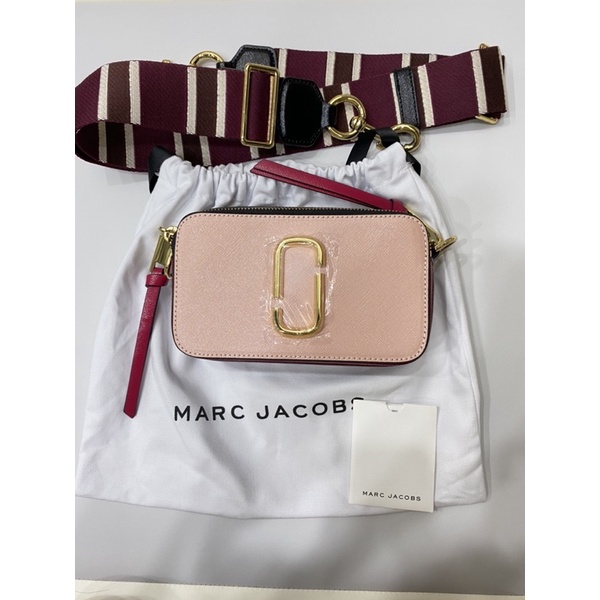 降價) Marc Jacobs 粉紅相機包