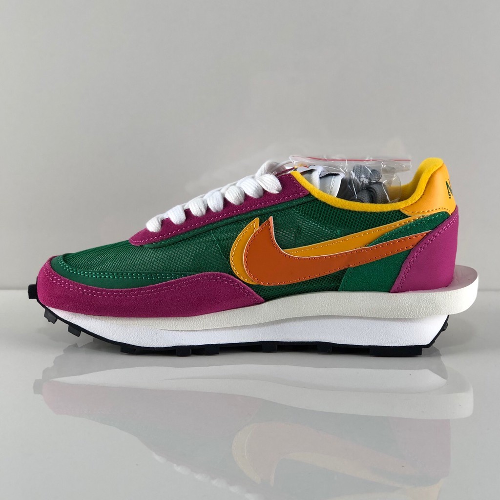 nike ldwaffle pine green