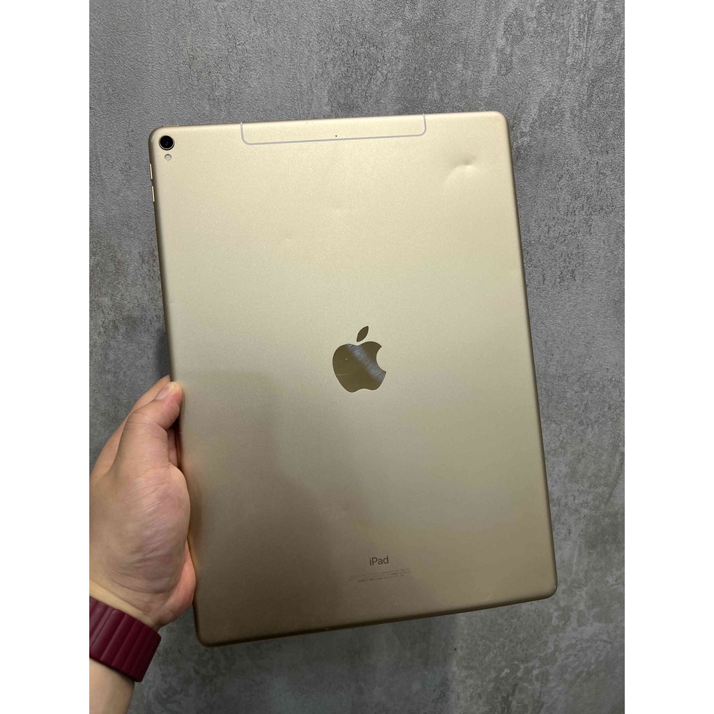 iPad Pro 12.9" 第二代 LTE插卡版 64G 金色 居家辦公 遠距教學 超便宜 只要9900 !!!