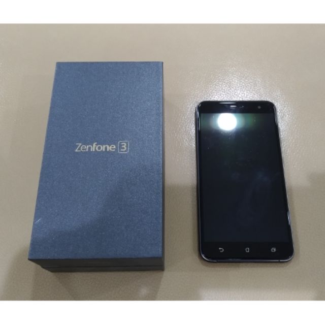 ASUS ZenFone 3 ZE552KL 手機 藍寶黑

贈原廠皮套