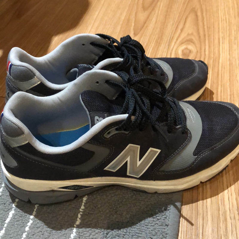 二手New balance 774 尺寸US9.5/27.5cm 老爹鞋 復古 輕量化慢跑鞋