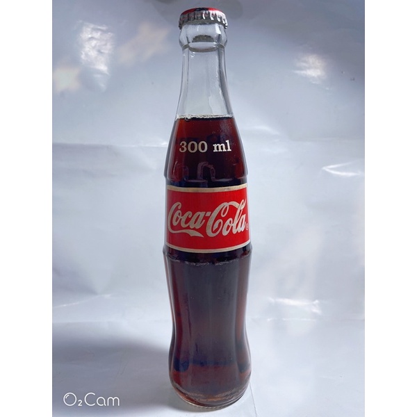 早期可口可樂玻璃瓶～老物收藏品1996年～越南🇻🇳版本可口可樂～限定紅標玻璃瓶～300ml～共分售二瓶～收藏用