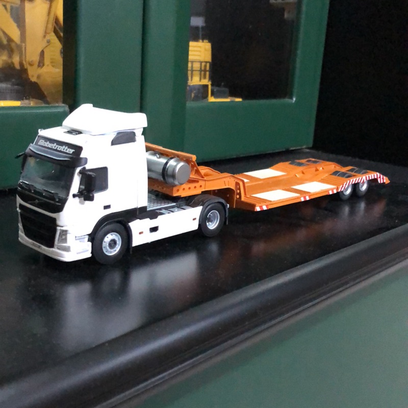 接單製作 1 50 Volvo Fm 二軸 土黃色台灣樣式板台共 一組 蝦皮購物
