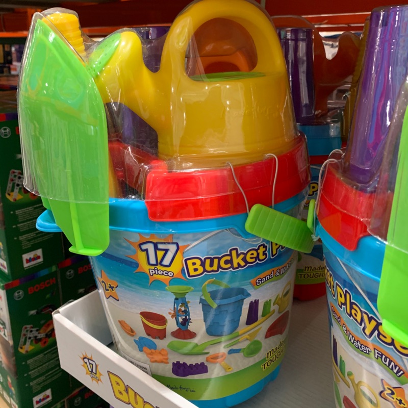 17 piece bucket playset costco