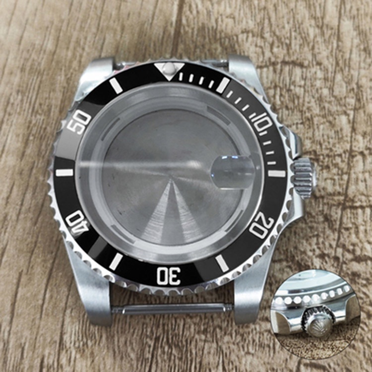 40mm 不銹鋼錶殼藍寶石玻璃 + 放大鏡可容納 8215 / 8200 / 8205 / 2813 機芯