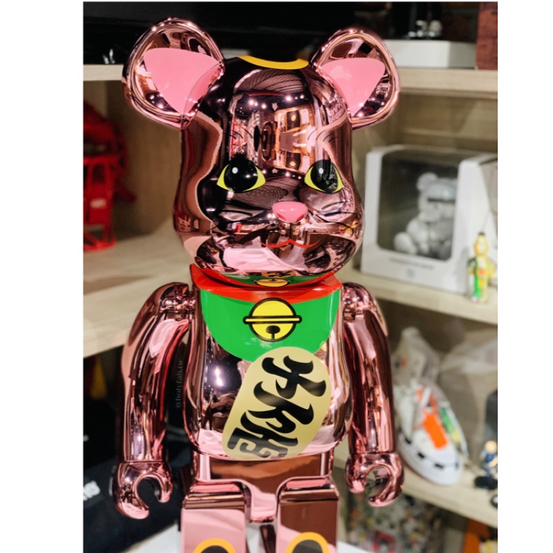 Holyfab 現貨 Be Rbrick 日本限定招財貓電鍍粉紅1000 千萬兩庫柏力克熊擺件公仔 蝦皮購物