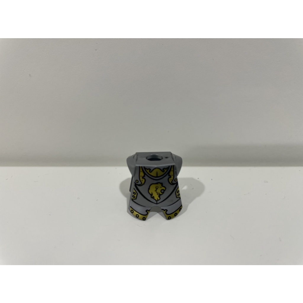 LEGO 樂高 獅國 盔甲 城堡 平光銀色 (4612177/90977/2587pb23/10223)