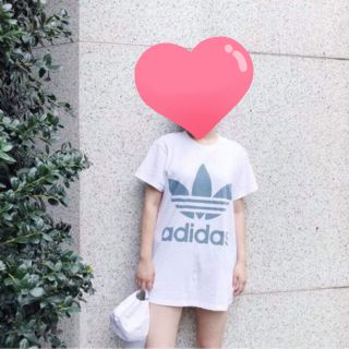 adidas originals oversized寬鬆T 全新下水 原價1490 尺寸：36號