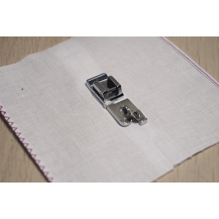【織室縫紉所】勝家 cobra 斜針型 捲邊壓布腳 91xx、92xx 系列機型適用 內有適用縫紉機機型
