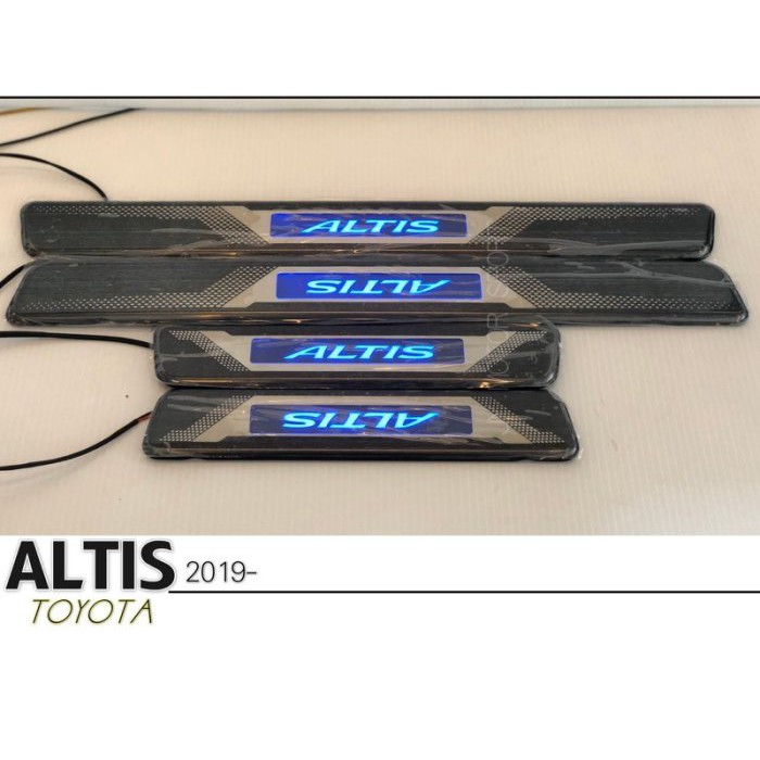 》傑暘國際車身部品《全新 TOYOTA 2019 ALTIS 12代 黑鈦髮絲紋 藍光 LED 迎賓踏板 踏板 門檻踏板