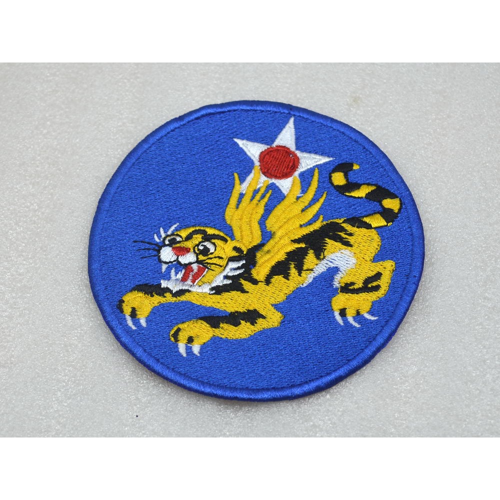 レア】純銀 予科練 バッジ ピンバッジ 胸章 甲飛14 第一岡崎海軍