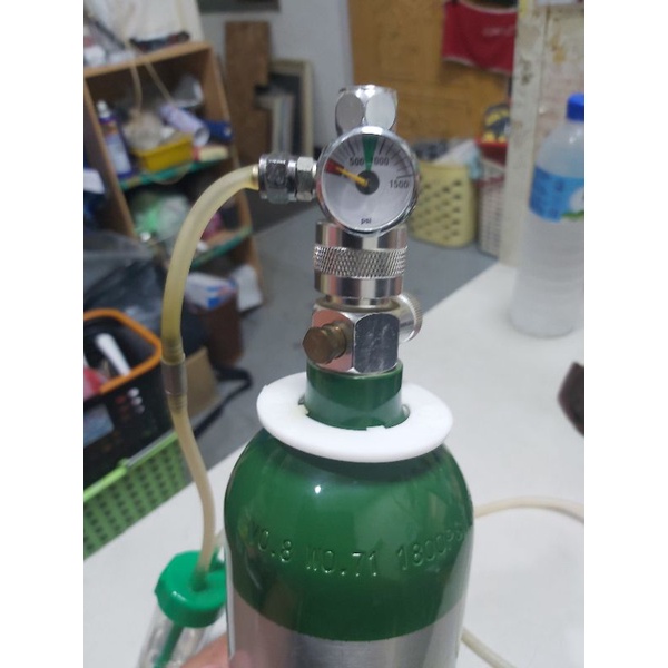 水族 CO2 高壓鋁瓶 0.8L 新新的賣390塊