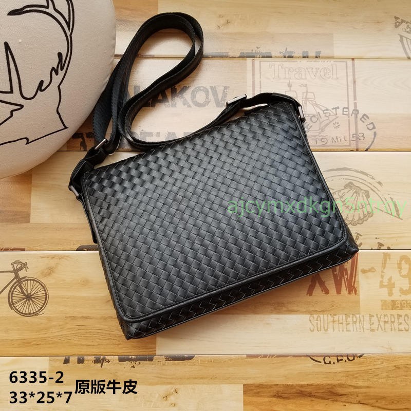 名牌精選店bottega Veneta經典男士黑色單肩包bv斜跨包側背包商務公文包公式包6335 2 蝦皮購物