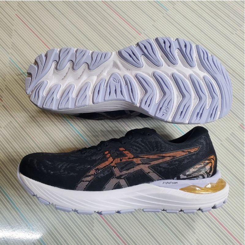 【優質賣家特價中】亞瑟士 ASICS GEL-CUMULUS 23 女緩衝型慢跑鞋 (寬楦) 1012A889-003