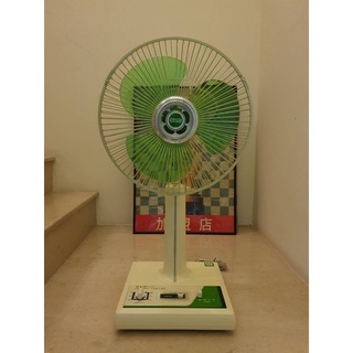 日本 早期 SHARP電風扇 哇沙米黃配忍者綠 可定時2小時 非常新