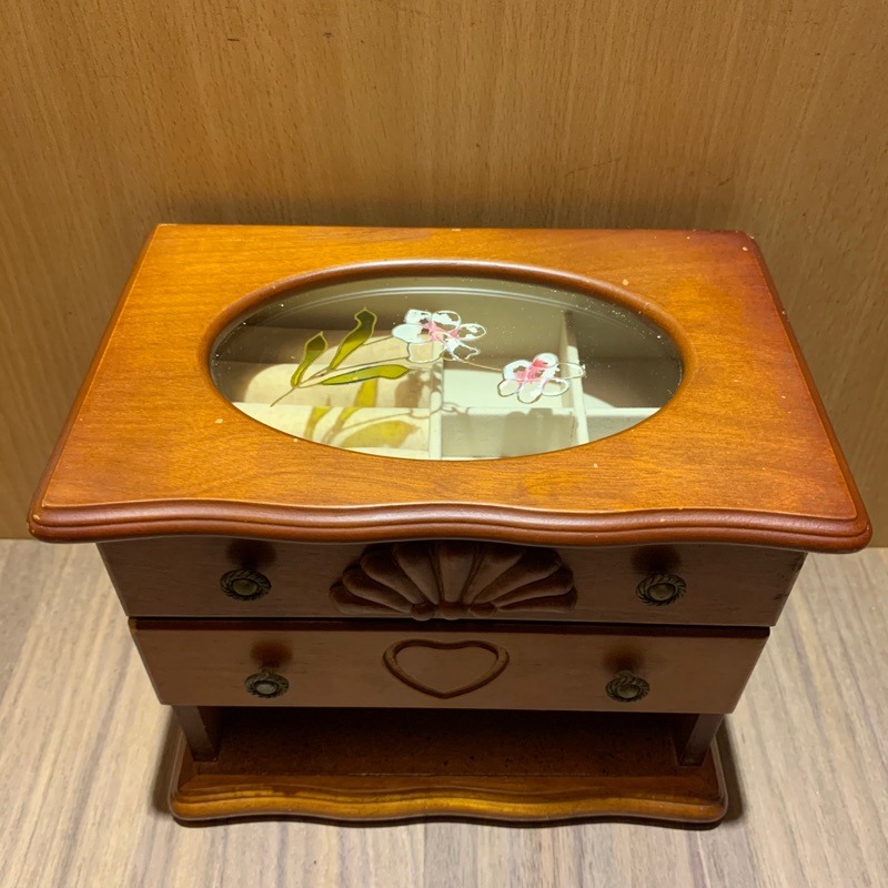 木製珠寶盒 早期珠寶盒 雕花珠寶盒 珠寶盒 木質化妝盒 木製收藏盒 化妝盒 首飾盒 置物盒 木盒 小型收納櫃