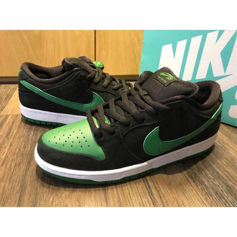 nike sb dunk pine green