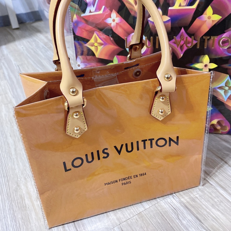 LV 紙袋 LOUIS VUITTON PVC環保材料包 紙袋改造 紙袋包 LV紙袋加工