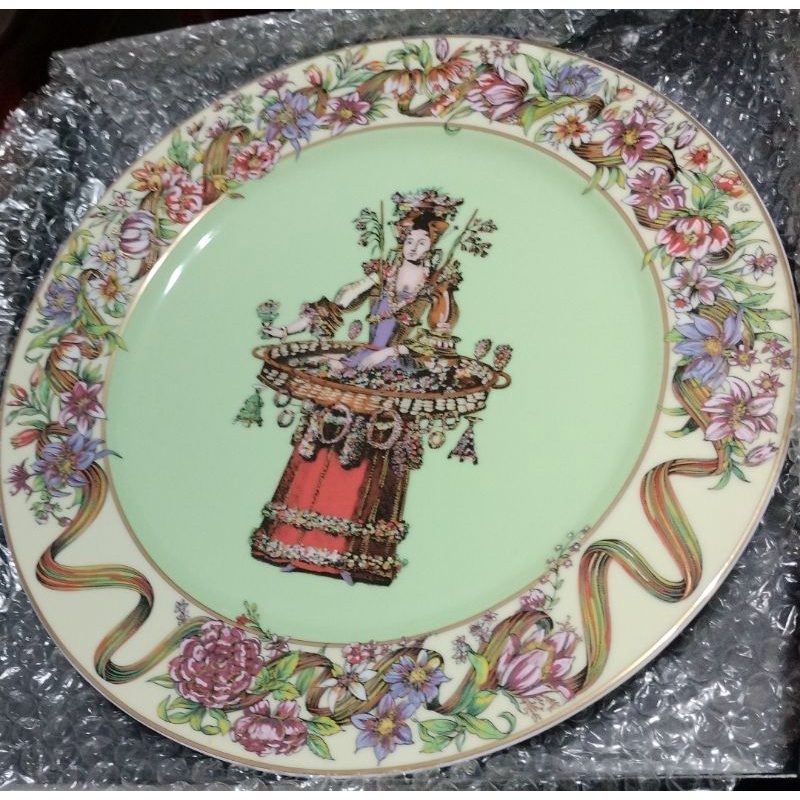 VERSACE 凡賽斯 精品餐瓷  梅杜莎骨瓷盤 收藏 擺飾 品味 古董 禮盒