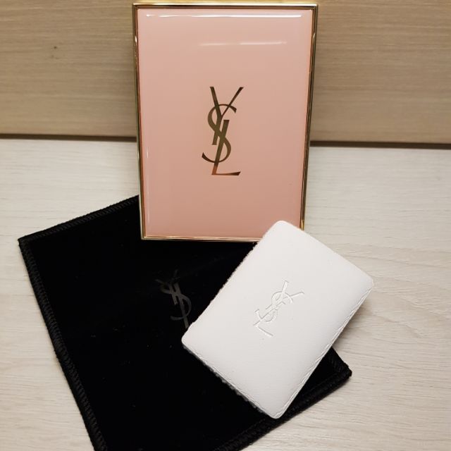 YSL超模聚焦柔膚奶油粉餅粉撲+粉盒保護套