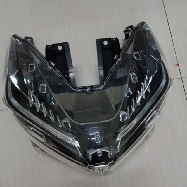 VARIO 150'18+LED 大燈