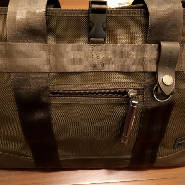Porter-側背包-正品（可放A4，筆電）