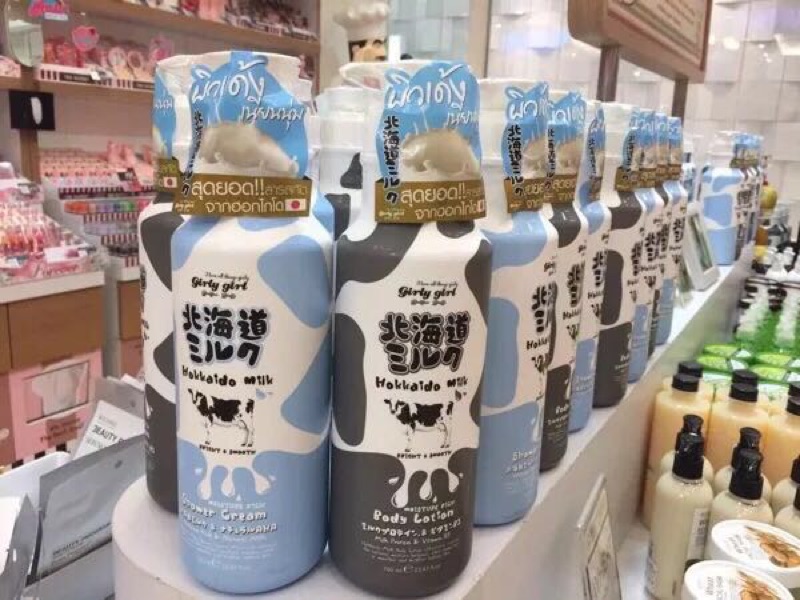 現貨 泰國🇹🇭 Beauty Buffet 北海道牛奶身體乳 700ml大瓶裝 滋潤潤膚乳 沐浴乳 沐浴露 乳液