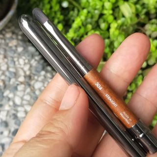 專櫃正品 Make up for ever 攜帶式唇刷304# 現貨特價