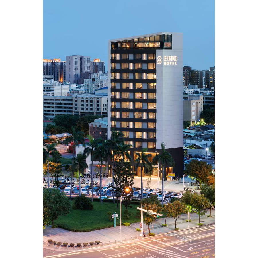 Aa A店 高雄比歐緻居喚日經典景觀四人房 房內打造五星配備 全新開幕 限量下殺3500 蝦皮購物