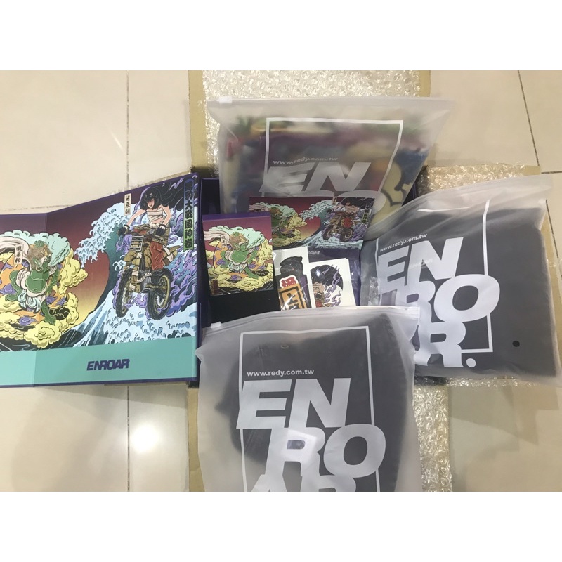 【賤葆ENROAR】晨晨聯名限定款＿浮世繪短T禮盒